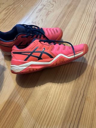 Zapatos Tenis Asics Naranja y Rojo