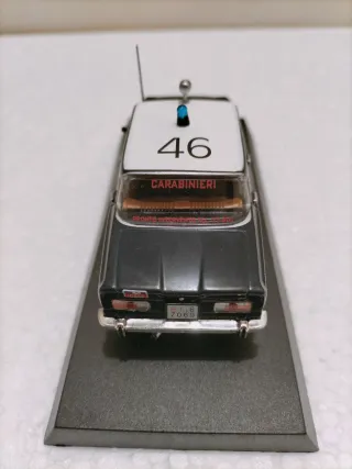 Alfa Romeo Giulia 1600 Super 1972 no Bburago