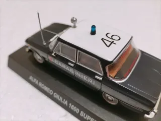 Alfa Romeo Giulia 1600 Super 1972 no Bburago