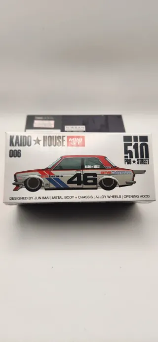 Mini GT Kaido House Datsun 510 006