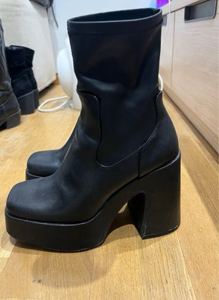 Botines negros plataforma