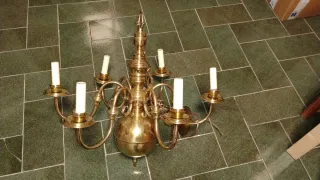 Lámpara de techo antigua de latón