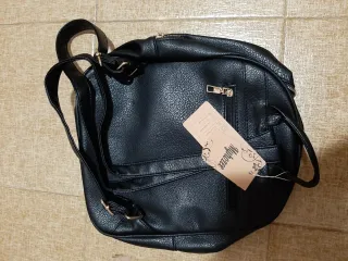 Zaino nero trapuntato nuovo