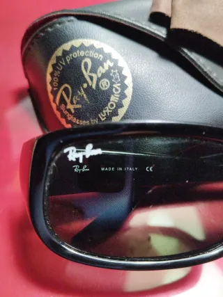 Gafas de sol Ray-Ban negras