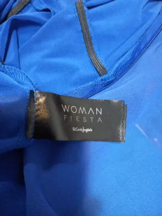 Traje de ceremonia azul pavo real