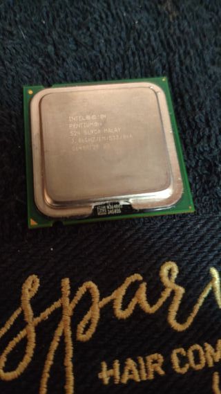 Procesador Intel Pentium 4 3.06 GHz