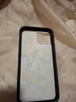 Funda iPhone 13 y 14 Wildflower Flores Amarillas