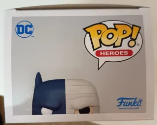 Lote 2 Funkos: Darth Maul y Batman Hush