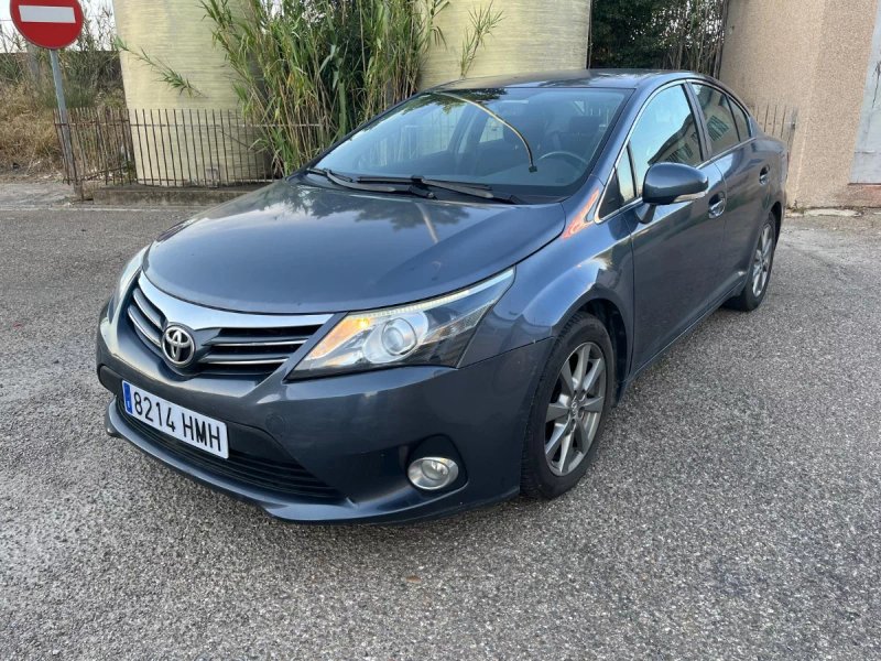 Toyota Avensis 2.0 D-4D Comfort 120D 2013