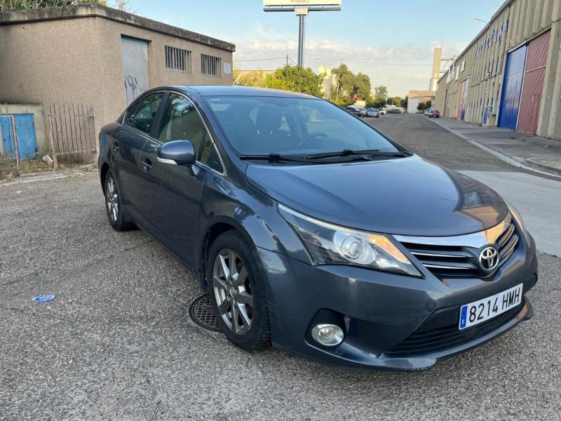 Toyota Avensis 2.0 D-4D Comfort 120D 2013, foto 6