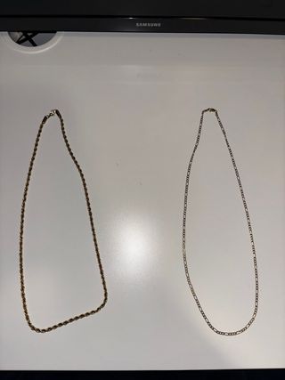 Cadenas Bañadas en Oro