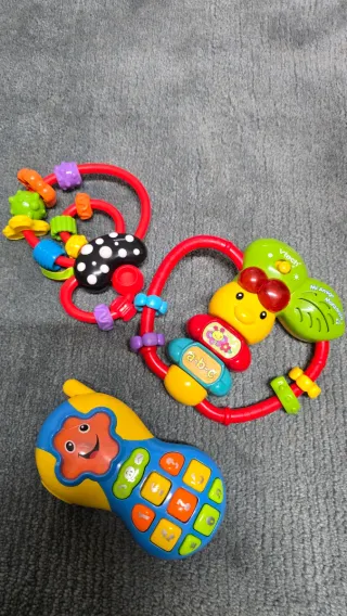 Teléfono y oruga VTech para bebés