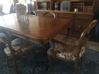 Mueble Comedor Madera antiguo