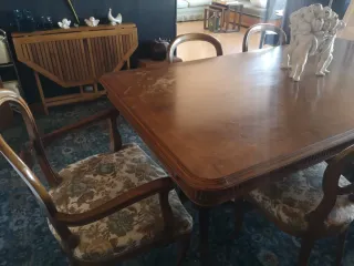 Mueble Comedor Madera antiguo