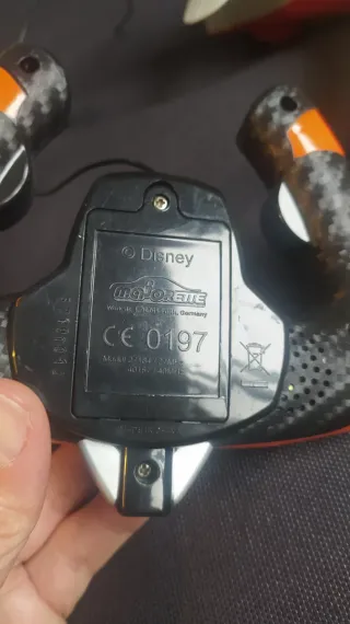 Avión radiocontrol teledirigido