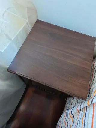 Cabecero y 2 mesitas noche marrón