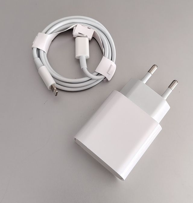 20W Cargador compartible iPhone 14/13/12/11/10/9/8