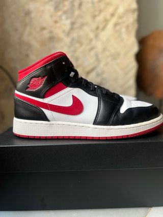 Nike Air Jordan 1 Mid Talla 38