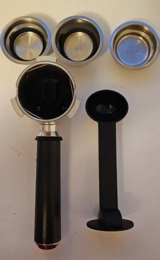 Cafetera DeLonghi Dedica