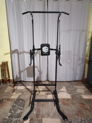 Rack de dominadas y dips