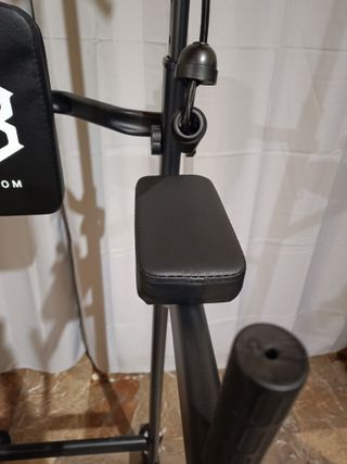 Rack de dominadas y dips