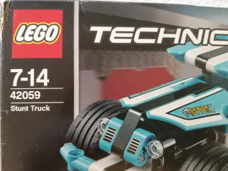 CAMIÓN DE LEGO TECHNIC 42059 PULL BLACK
