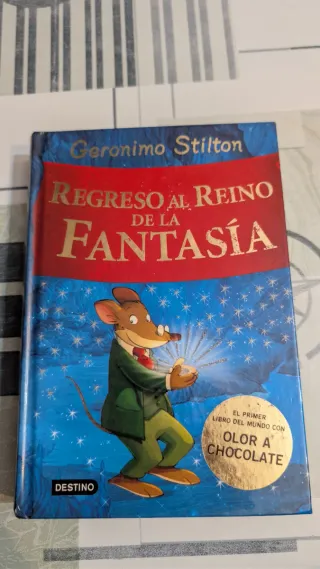 Regreso al Reino de la Fantasía: ¡Libro con olo...