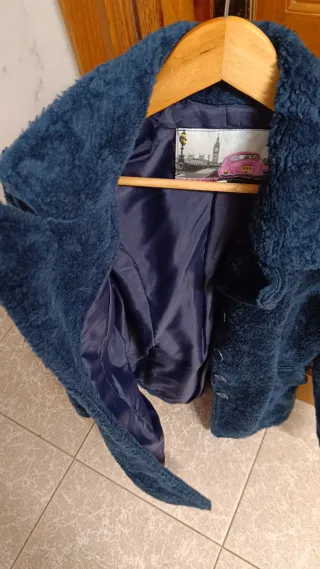 Abrigo de pelo azul marino