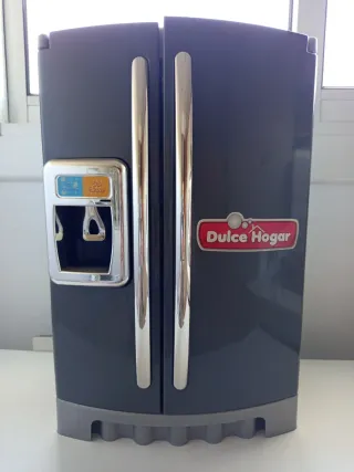 Nevera de juguete grande , con sonido real !