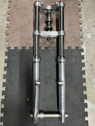 Horquilla Showa Harley Davidson