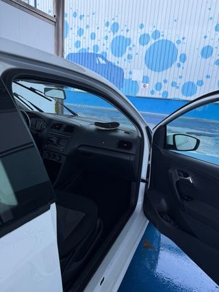 Volkswagen Polo 2012 (Precio Negociable)