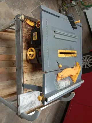 Sierra Circular de Mesa Top Craft 1000W