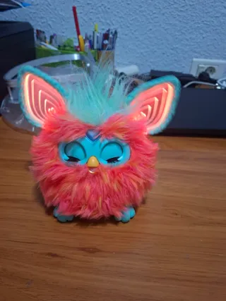 Furby última generación naranja Español