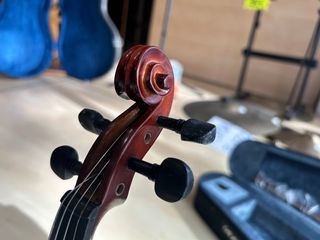Violín 1/4 Carlo Giordano con estuche