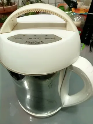 Máquina para hacer leches vegetales