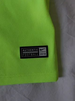 Conjunto niño Barcelona 18/19 Flúor