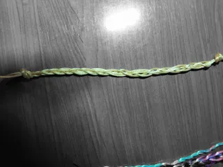 Pulsera trenzada dorada