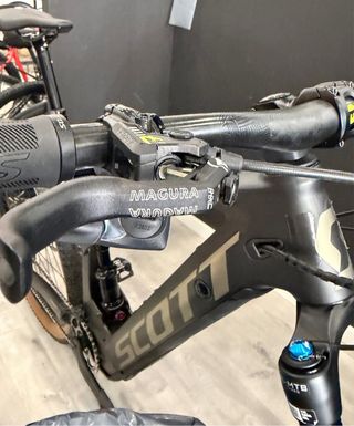 Scott Genius eRide 910 T-M Sram AXS