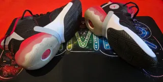 Zapatillas Jordan Talla 42 Negro/Rosa