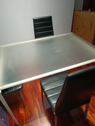 Mesa cristal y metal moderna,para txoko