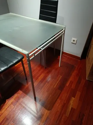 Mesa cristal y metal moderna,para txoko