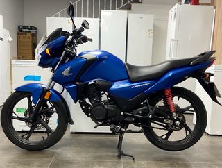 Honda CB 125 F 2025 | Impecable | Garantía oficial