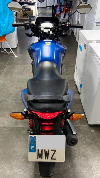 Honda CB 125 F 2025 | Impecable | Garantía oficial