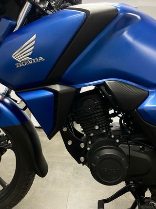 Honda CB 125 F 2025 | Impecable | Garantía oficial