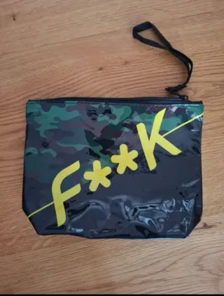 Pochette F**k camouflage