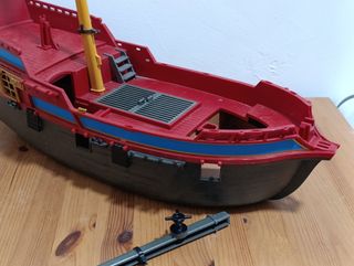 Playmobil Barco Galeón Rojo y Azul