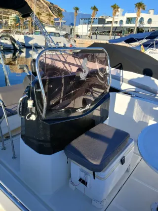 Barco Beneteau Flyer 6 2018