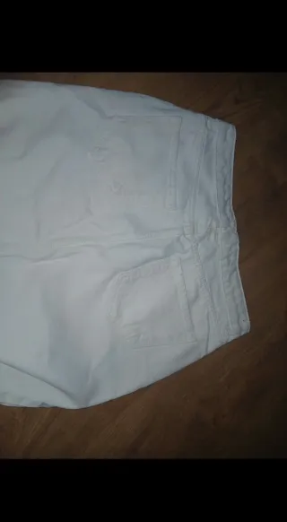 Falda midi vaquera blanca