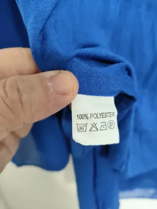Blusa azul talla 40