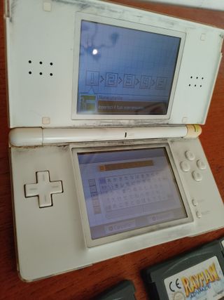Nintendo DS Lite White + 20 giochi